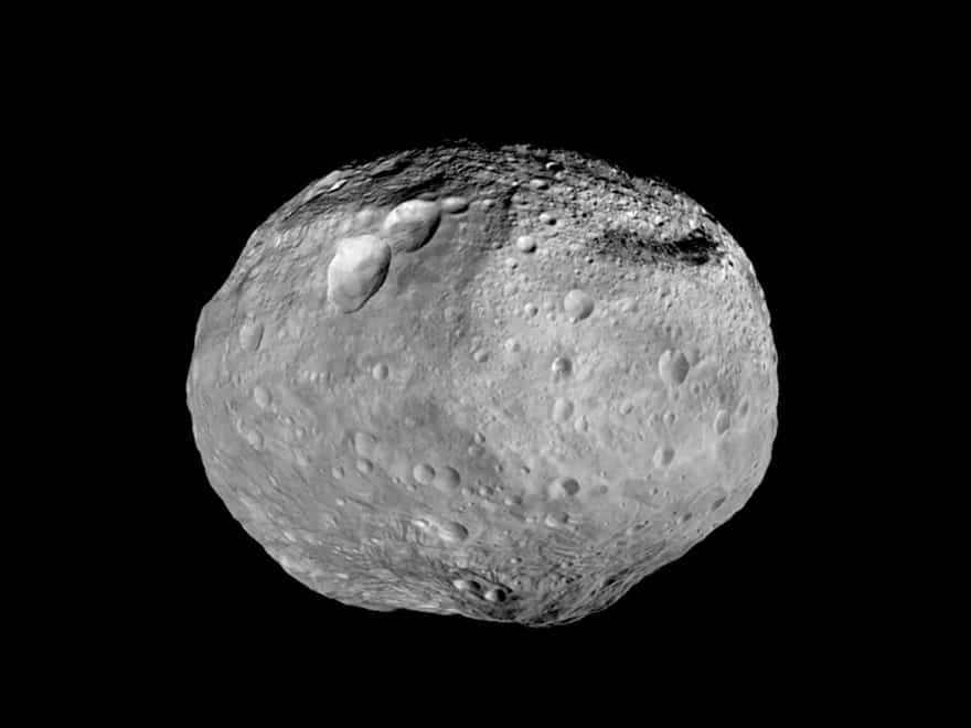A mosaic of the best views of the largest asteroid Vesta