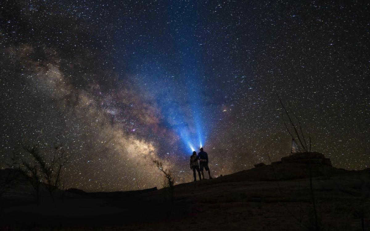 Moonless sky