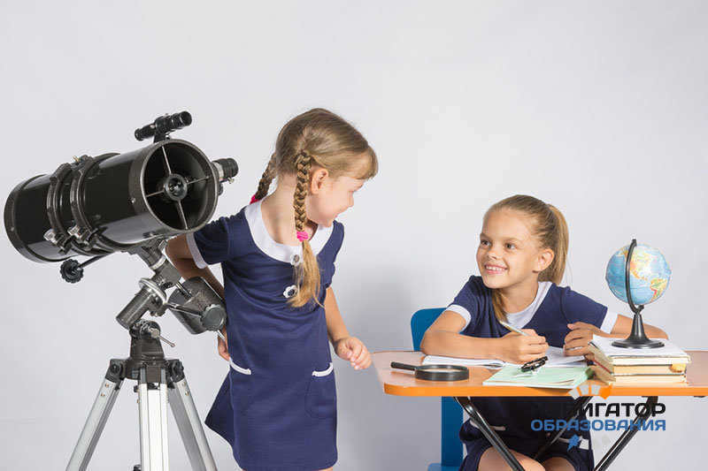 Astronomy at school: new - well forgotten old?