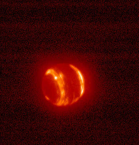 Neptune in infrared