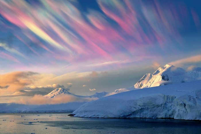 Silver clouds