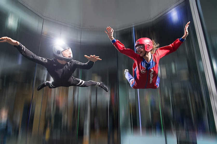 Flying in an aerotube