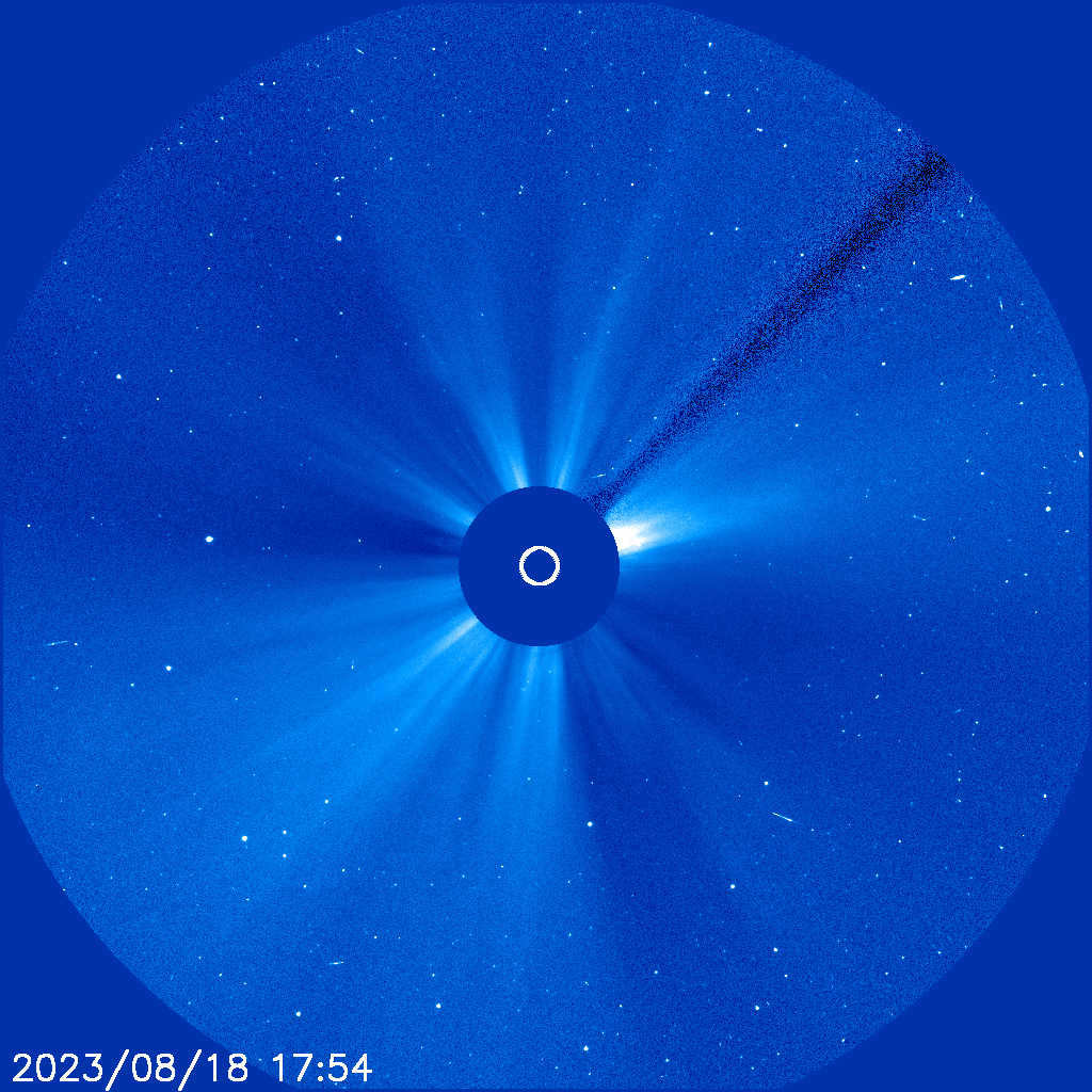 Solar wind online