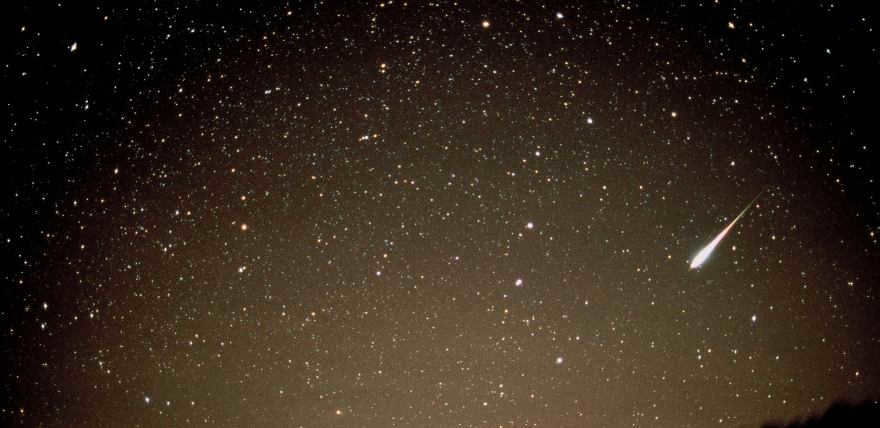 Bright meteor in the night sky