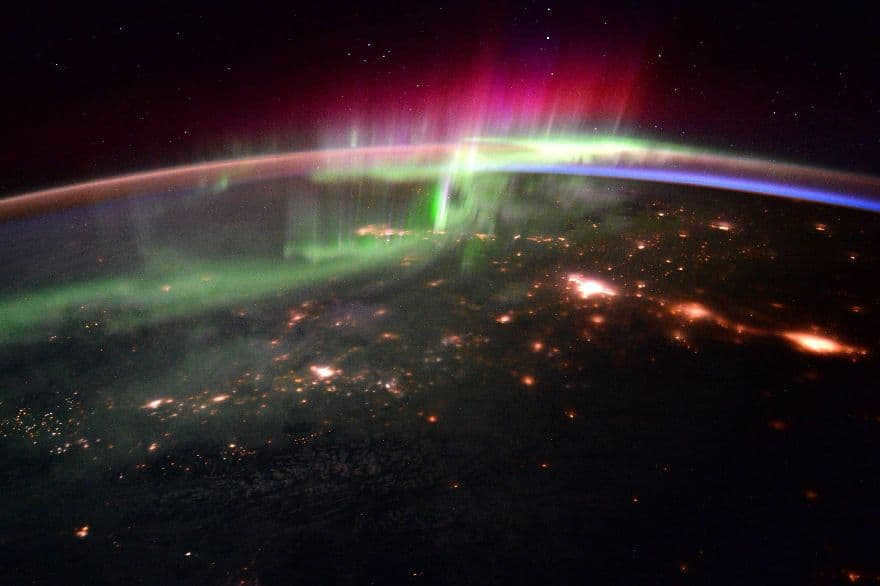 Polar lights captured from the ISS (July 25, 2010)