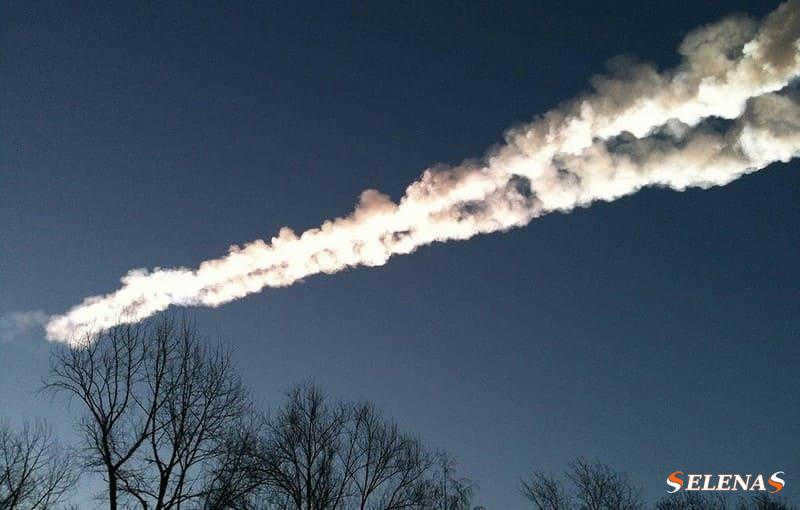 On February 15, 2013, a small asteroid exploded over the city of Chelyabinsk in Russia. This image shows the fireball created by the asteroid as it streaked across the sky.