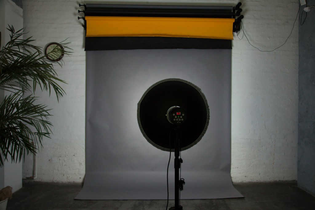 Studio Light, Lesson 1: Reflectors