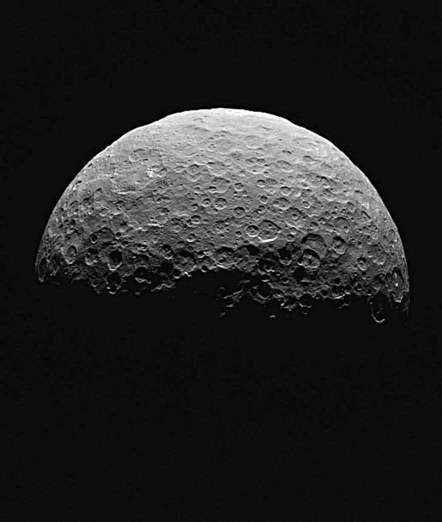 This image was taken by the Dawn apparatus on April 14-15 at an altitude of 22,000 km, displaying the northern section in sunlight. On April 23, the vehicle entered a circular orbital path. The bright feature is referred to as "spot 5", which is two bright spots close together. The scale of the image is 2.1 kilometers per pixel, and the Sun-Ceres-apparatus angle is 91 degrees. The Jet Propulsion Laboratory is responsible for the Dawn mission. It acts as part of the more global Discovery program.