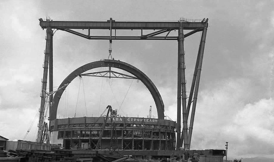 БТА строили 10 лет. По документам 1962 года стоимость строительства БТА составила 25,8 млн советских рублей (2,9 млрд руб. в современных ценах)