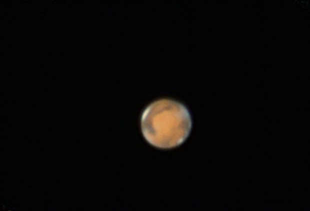 Photos of Mars taken by amateur astronomers: