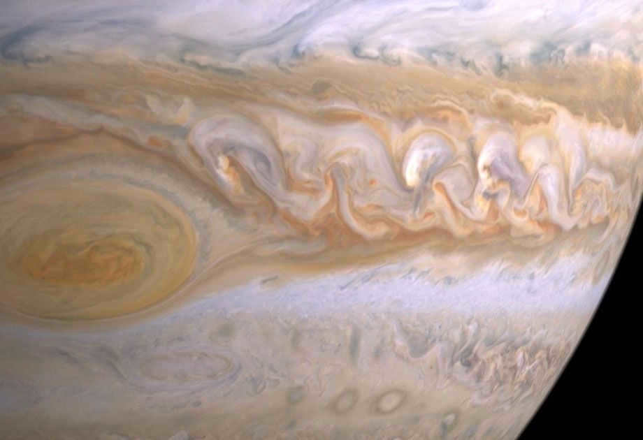 Jupiter's clouds