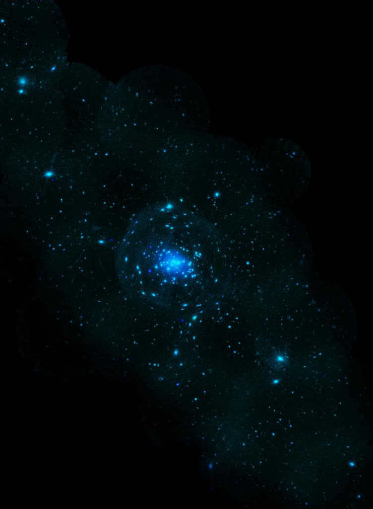The image of the spiral galaxy M31 highlights explosive stars and dusty stars forming in numerous rings. The image was created using X-rays captured by the XMM-Newton telescope. This instrument manages to capture the last moments of massive stars. It shows the high-energy X-rays created by the explosions of supernovae and dead stars. The X-ray sources are concentrated in the galactic center.