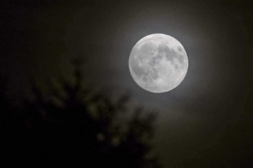 The face of the moon that we can only see