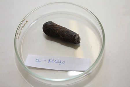 A shell fragment (pure iron). Photo: Eugene Shaposhnikov (Ufokom).