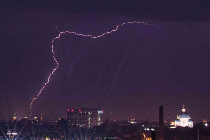 Rain and thunderstorms covered Peter at night Thunderstorm, Beauty, Beautiful, Lightning, Vertical video, Video, Video, Silent, Longpost, St. Petersburg