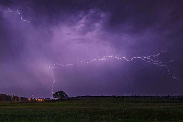 Rain and thunderstorm at night in St. Petersburg Thunderstorm, Beauty, Beautiful, Lightning, Vertical Video, Video, Silent, Longpost, St. Petersburg