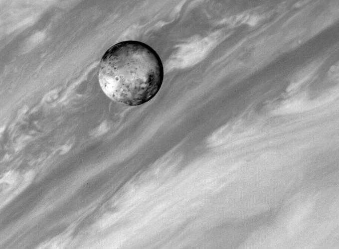 Jupiter and Io, Voyager 1 image