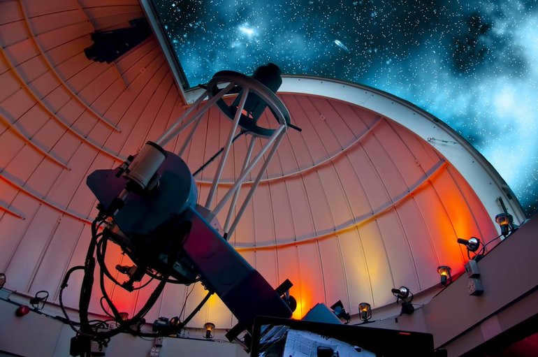 Optical methods of studying the universe
