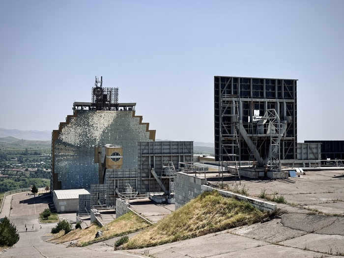 Unique construction - Heliocomplex "Sun" part I of II Universe, Planet, Sun, Engineer, USSR, Made in USSR, Constructions, Science, Physics, Chemistry, Scientists, Earth, Institute, Uzbekistan, Tashkent, Tashkent, Longpost