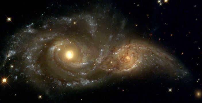The colliding spiral galaxies NGC 2207 and IC 2163