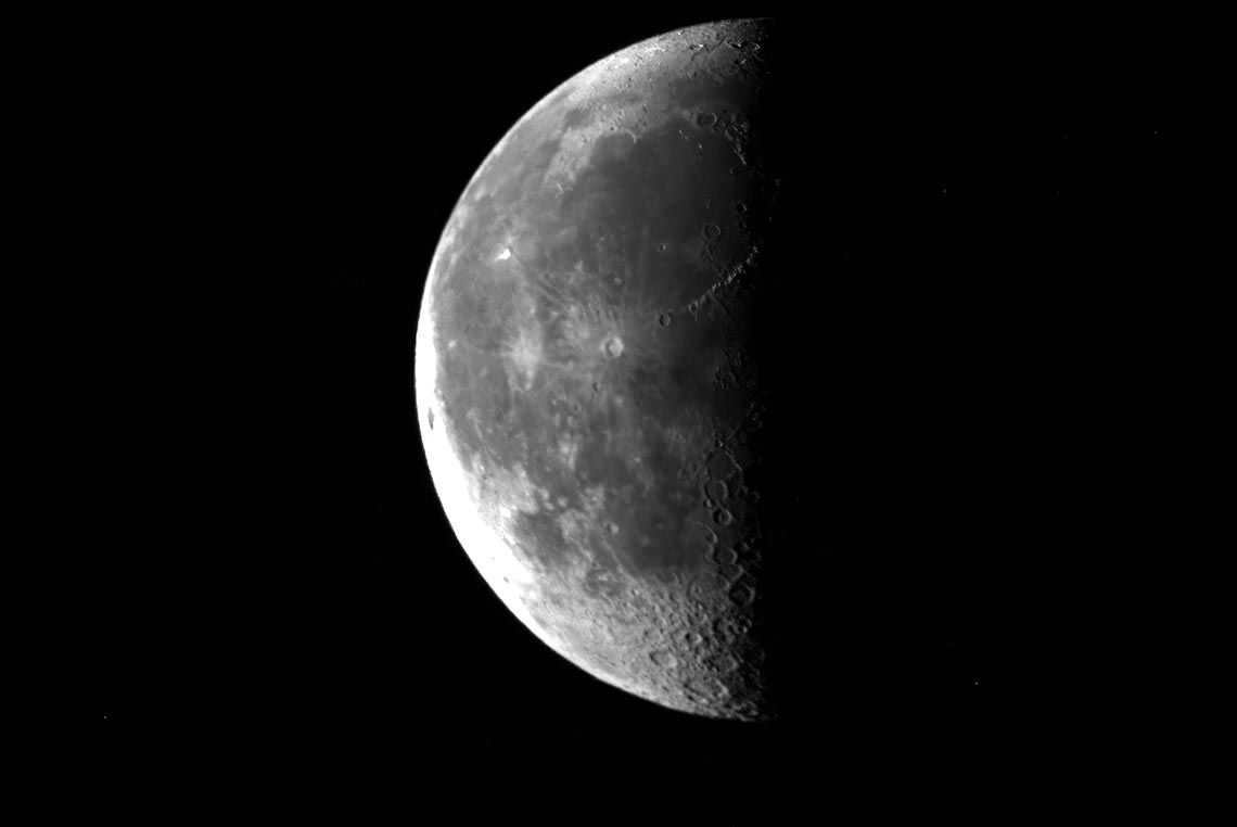 Remote imaging of the Moon on an online telescope in 2021