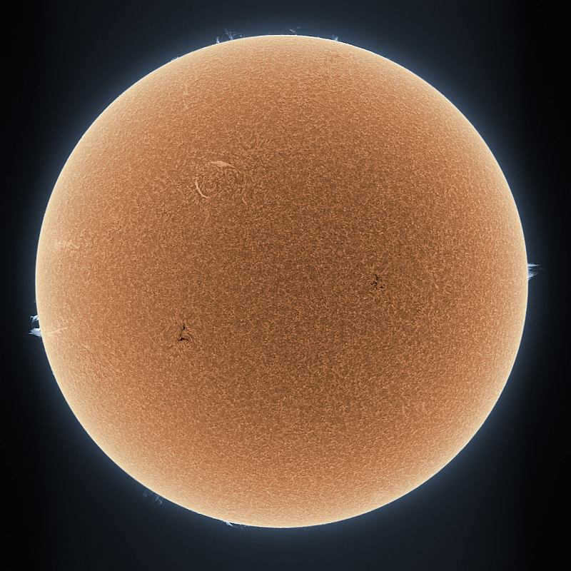 Sun in the H alpha line