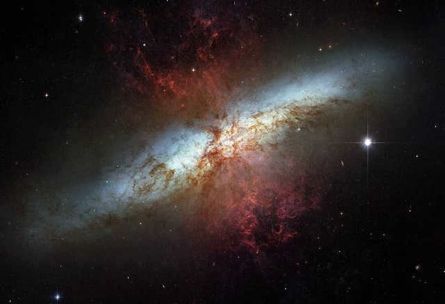 Galaxy number M82