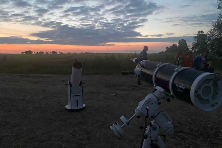 All attention was focused on the night sky Photo: Vladimir Naumov