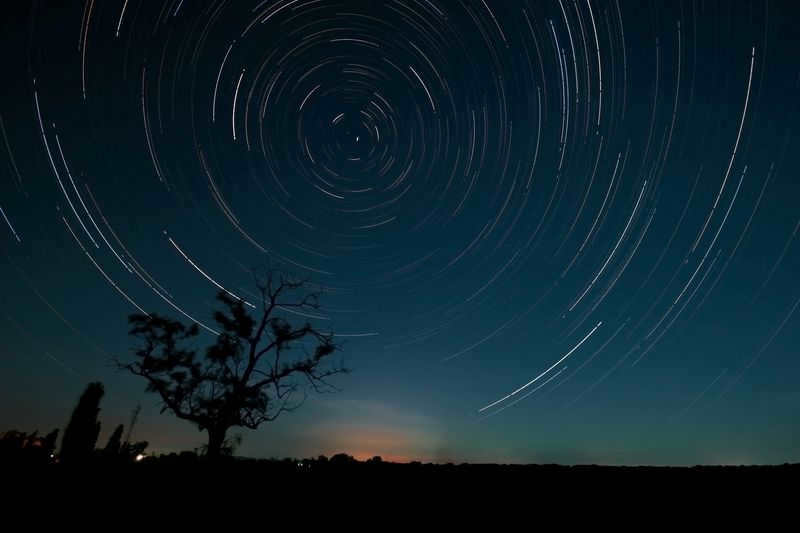 Star tracks
