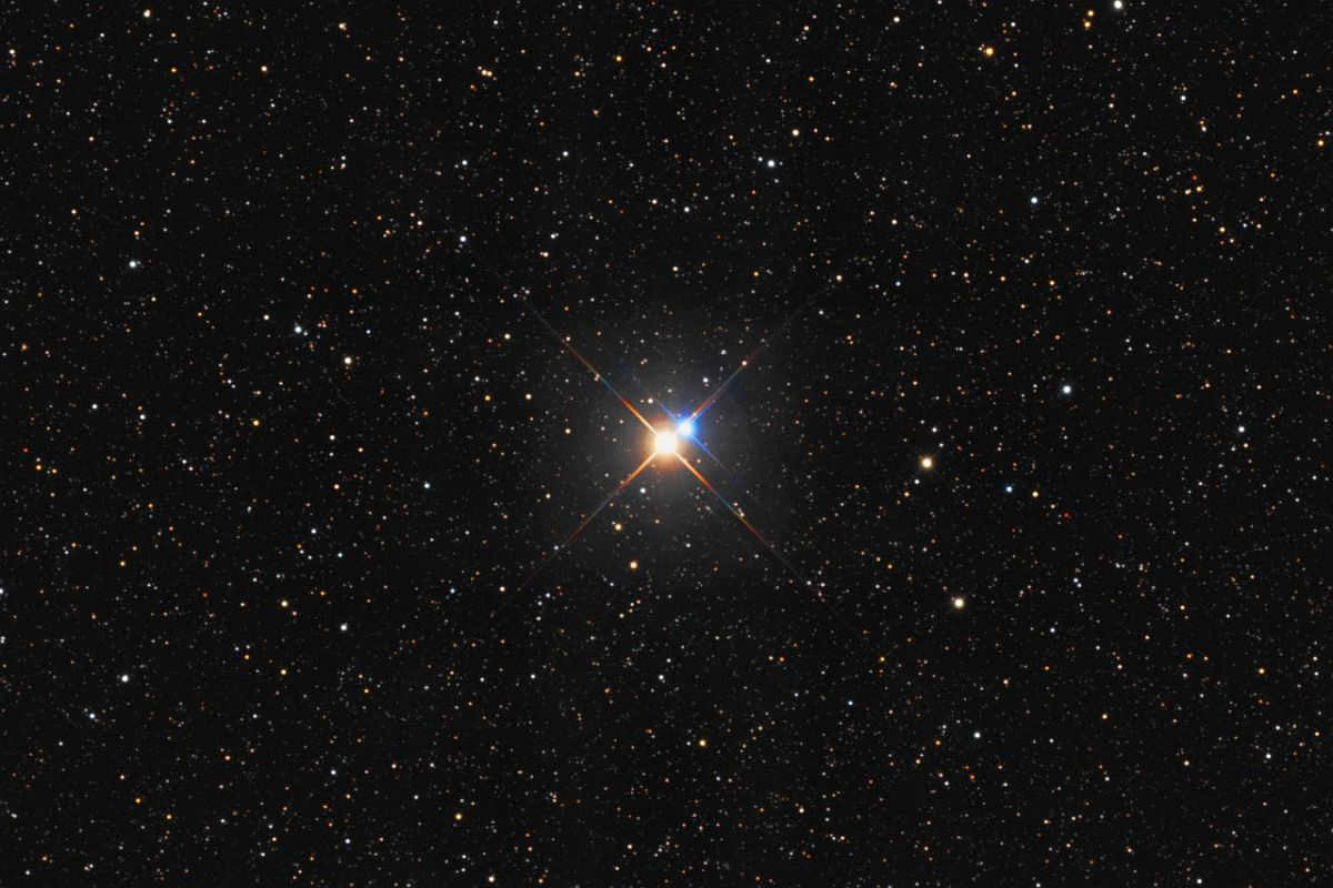 Star Albireo or Beta Swan