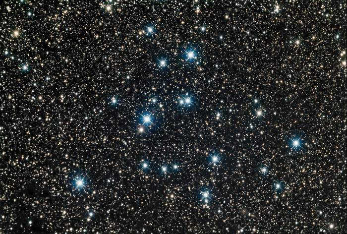 Multiple star cluster M39