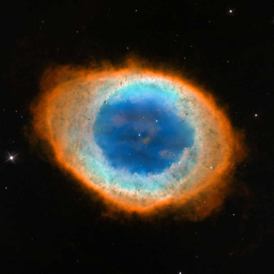 The Ring Planetary Nebula (Messier 57).