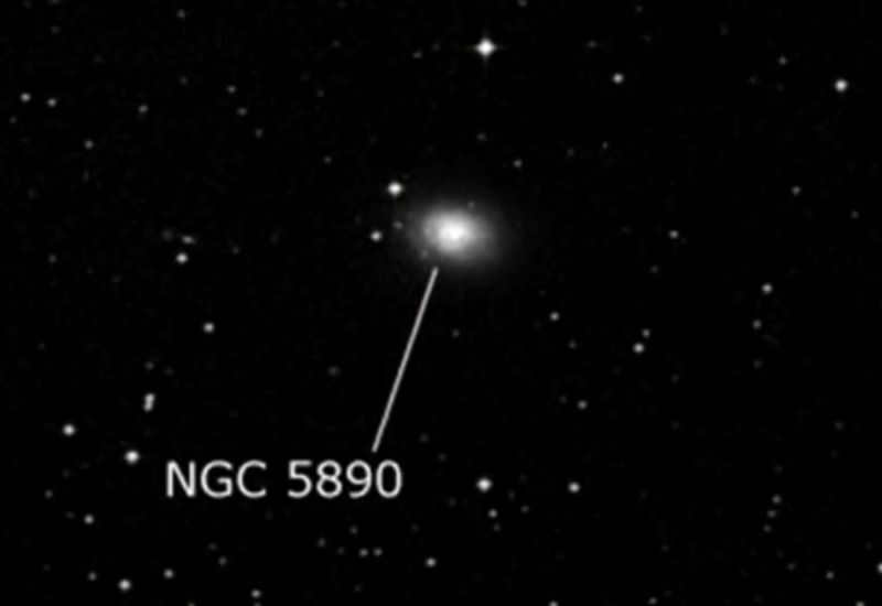 Lenticular galaxy NGC 5890