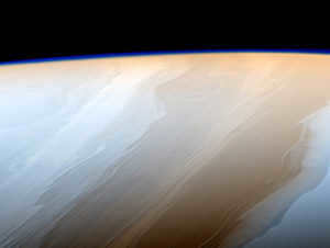 Saturn clouds