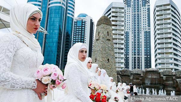 Kadyrov condemned "innovations" at weddings in Chechnya