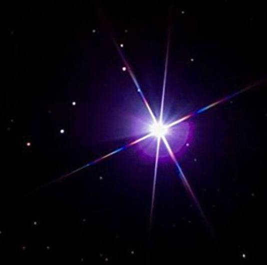 The brightest star in space is Sirius, it is about 22 times brighter than the Sun Sirius, Stars, Astronomy, Cosmos, Astrophotos, Brilliance, Light.