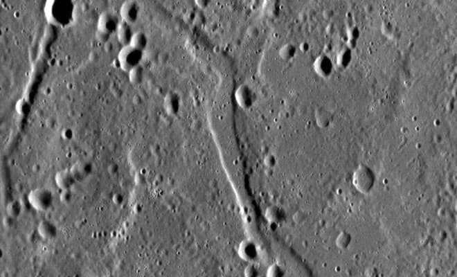 Cracks on Mercury