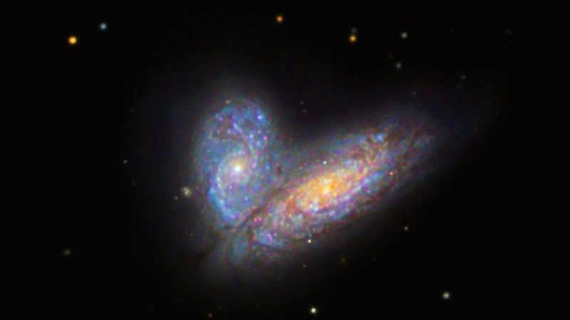 The Siamese Gemini galactic pair