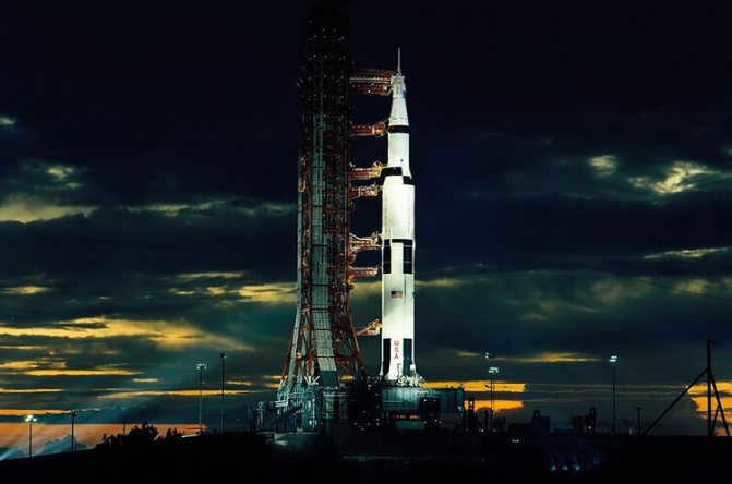 Saturn 5