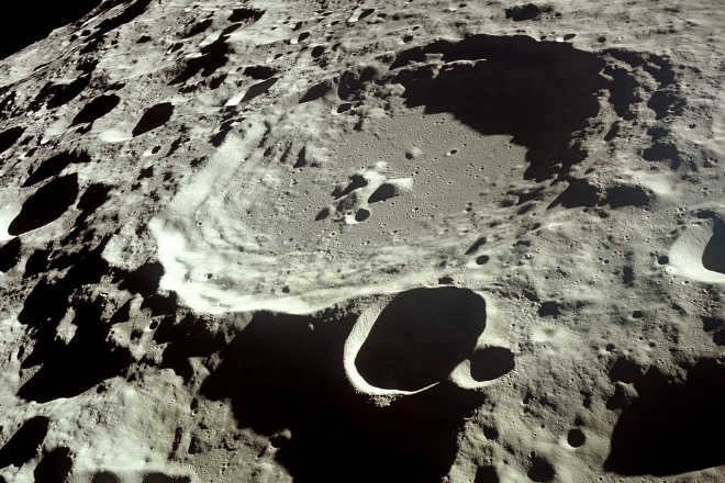 Daedalus Crater, diameter 93 km, depth 3 km (NASA photo)