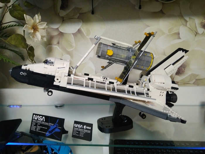 Shuttle 