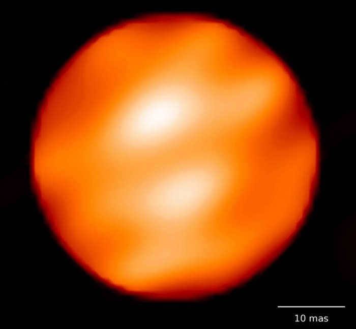 Betelgeuse explosion