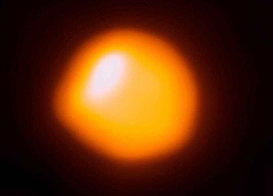 Betelgeuse by ALMA radio array