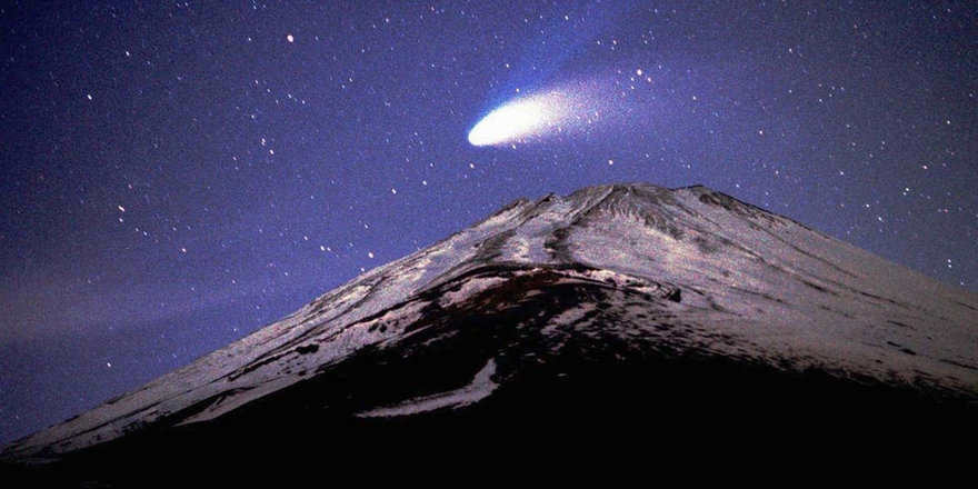 Many believed the comet was being followed by an alien spaceship