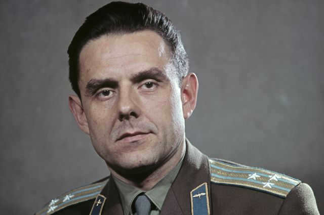 Vladimir Komarov (1927-1967), pilot-cosmonaut of the USSR, colonel engineer.