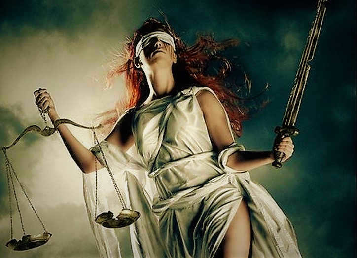 Goddess Dike (image)