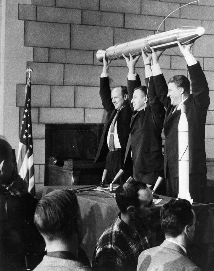 Photo: NASA / JPL Director William Pickering, James Van Allen and Wernher von Braun at a press conference in Washington, D.C., where Explorer 1 was unveiled after its successful launch.