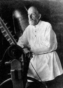 They called it Sputnik: the history of the first artificial satellite 4