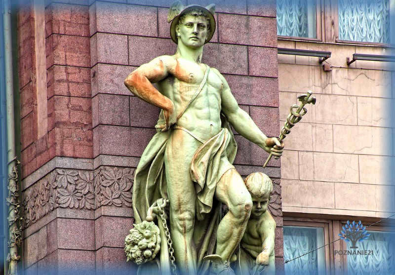 God Mercury, statue