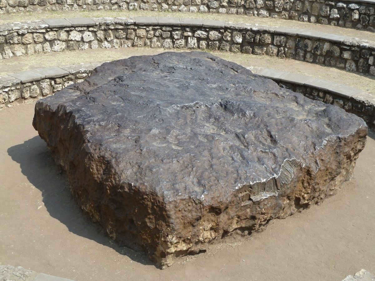 What the largest meteorite that fell to Earth looks like